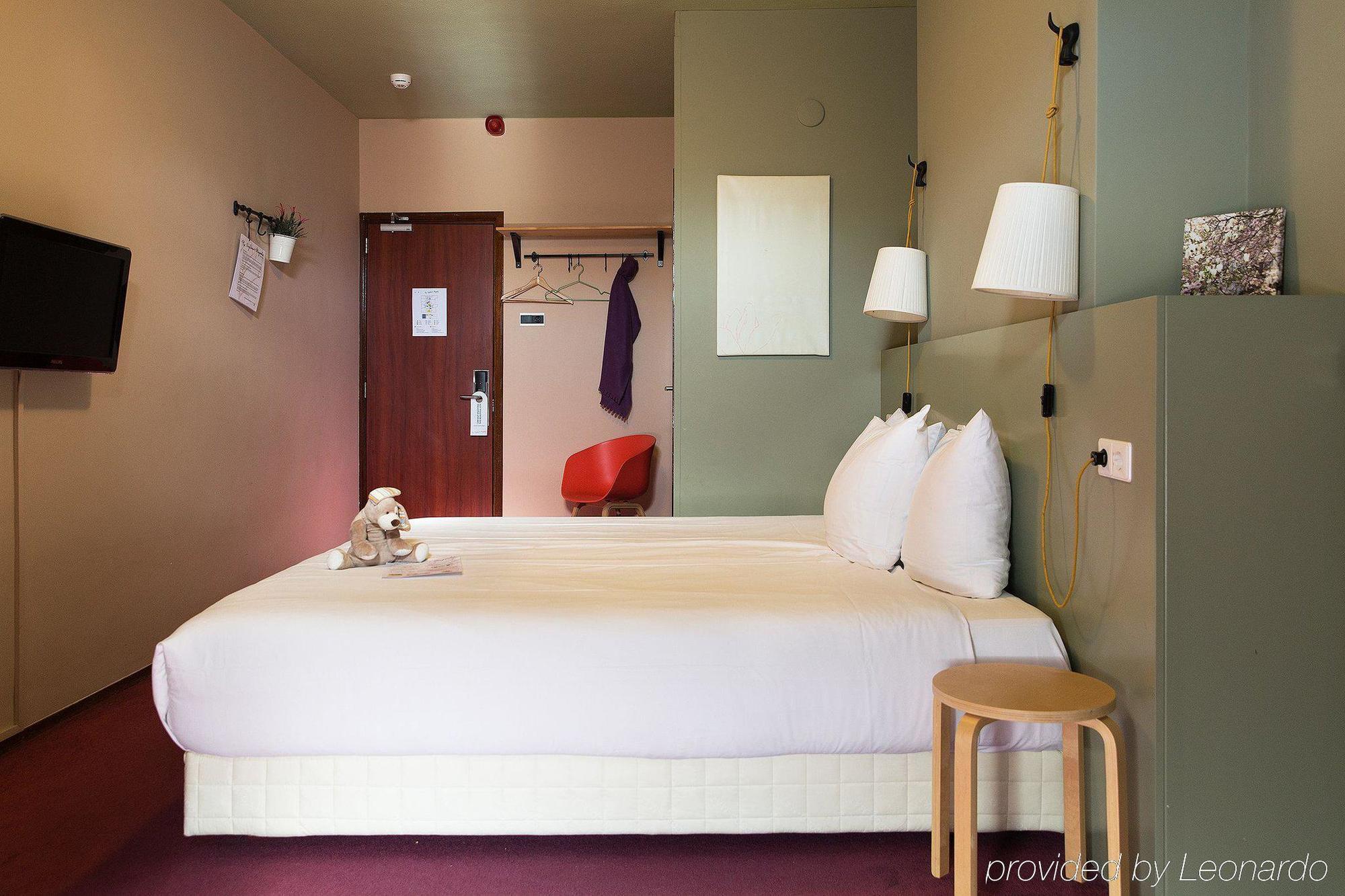 Hotel The Neighbour'S Magnolia Amsterdam Exterior photo